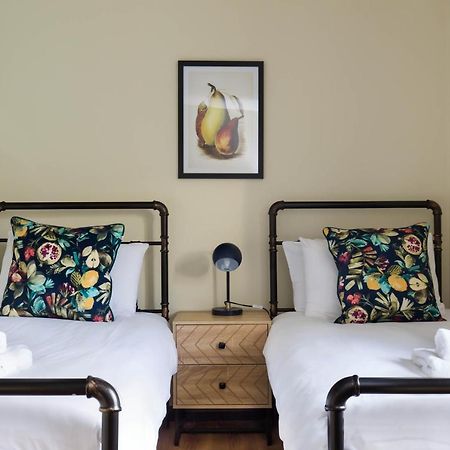 Holyrood New Apartment Edimburgo Esterno foto